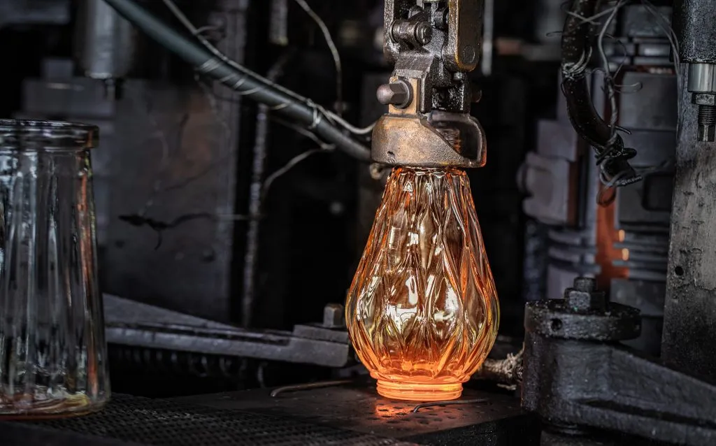 COMMENT EST FABRIQUÉ LE VERRE UN PROCESSUS ÉTAPE PAR ÉTAPE — free download