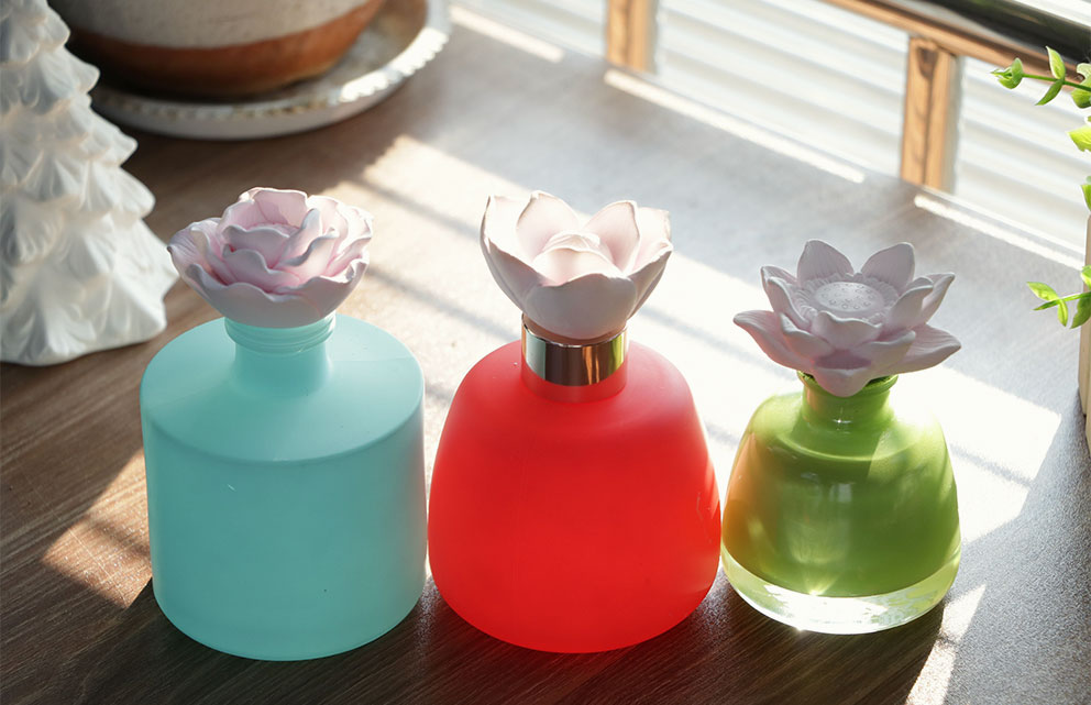 three different glass diffuser bottle wholesale