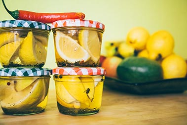 pickle jars with lids