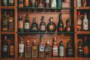 mini liquor bottles bulk