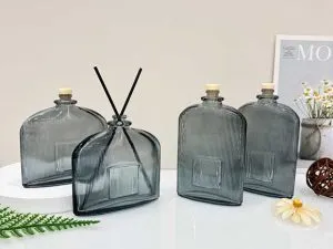 100ml Grey Flat Square Luxury Glass Reed Diffuser Aromatherapy Bottles in Bulk