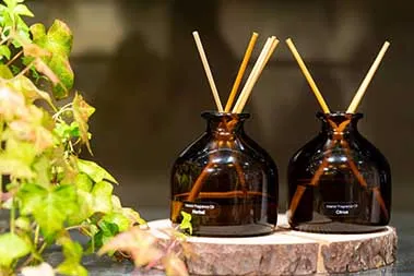 glass diffuser bottle