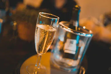 mini champagne bottles in bulk