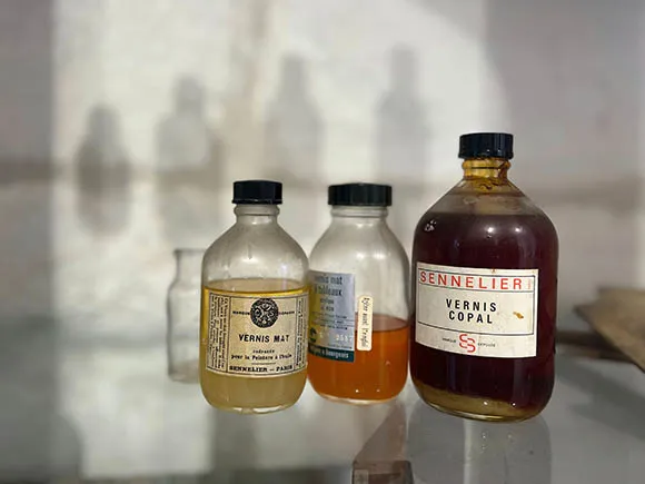 decor finish of glass medicine bottles