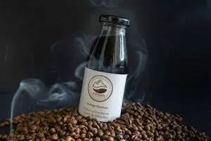 cold brew coffee glass bottle