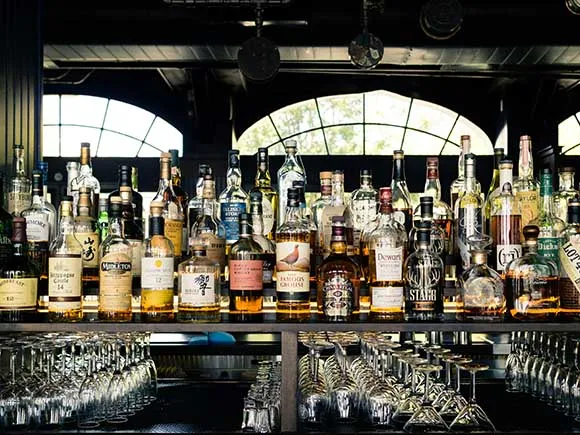 glass alcohol bottles