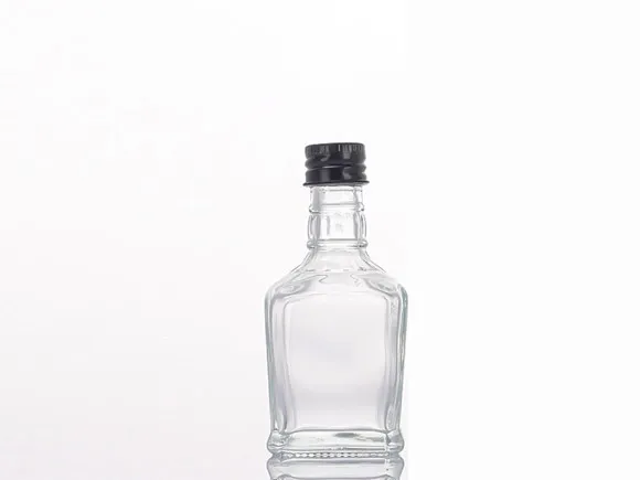 ミニボトルウイスキー50ml 蓋付き50mlミニウイスキーボトル卸売 - 信頼できるガラスボトル、瓶