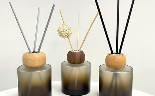 100ml Round Empty Glass Diffuser Bottles Wholesale With Wooden Lids
